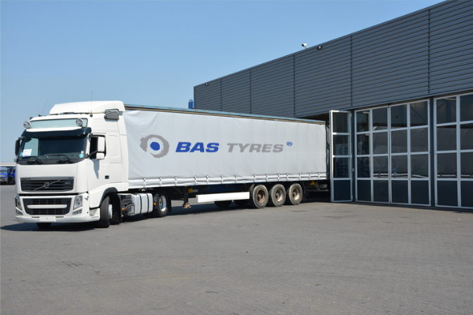 BAS Tyres truck