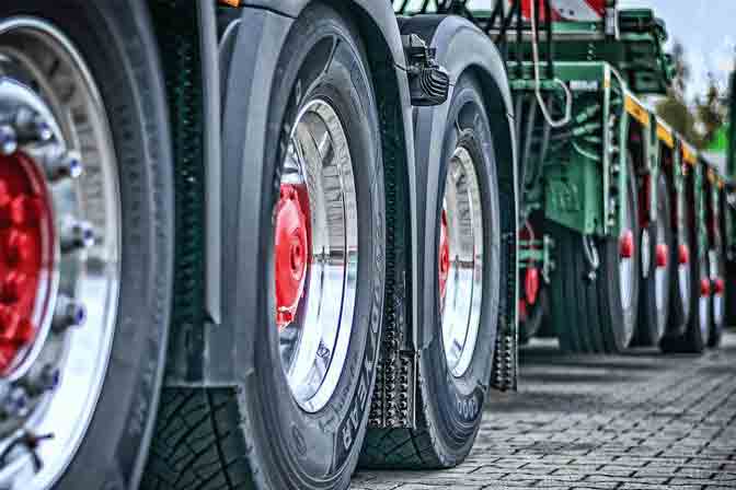 Truck tyre: Truck tyre on a aluminium rim